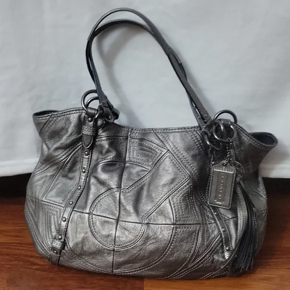 Coach Metallic Silver Shoulder Bag - Picture 1 of 1
